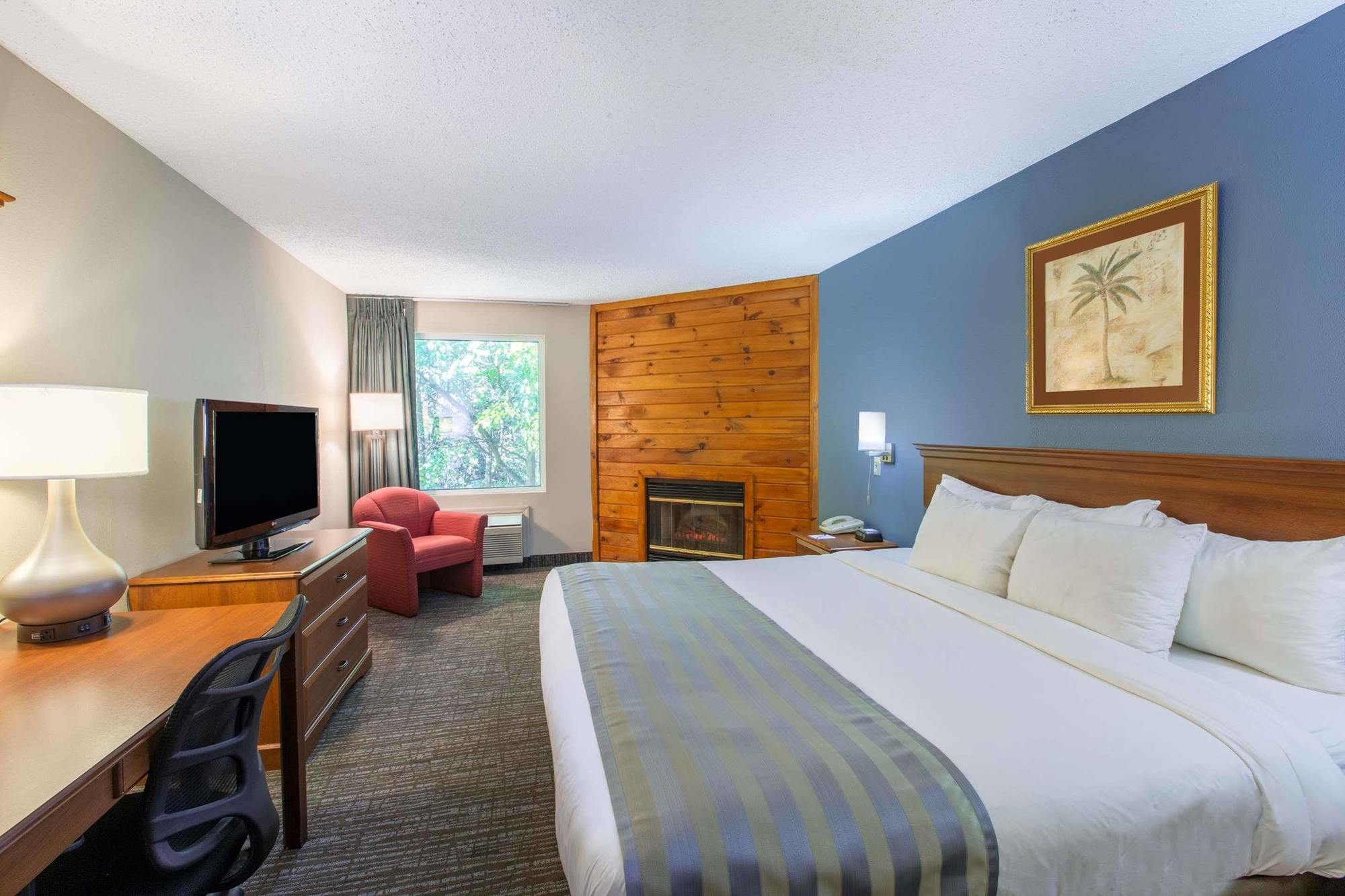 Baymont By Wyndham Bartonsville Poconos Eksteriør bilde